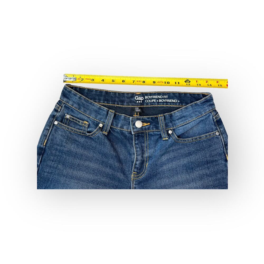 Gap Boyfriend Fit Jeans - Picture 2 of 9